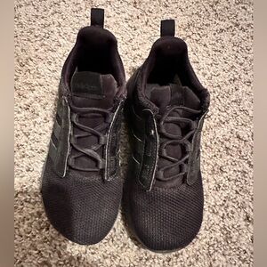 Adidas toddler black size 10